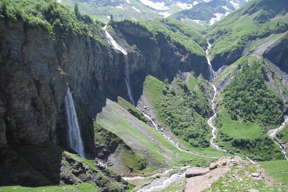 Wasserfallarena Batöni